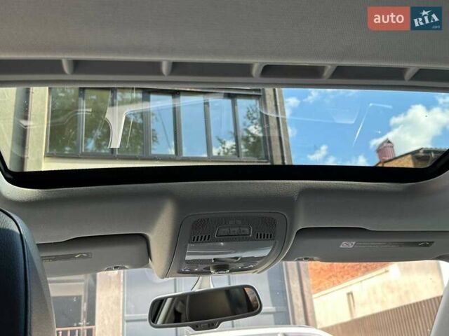 Серый Ауди А4, объемом двигателя 1.98 л и пробегом 86 тыс. км за 16000 $, фото 17 на Automoto.ua