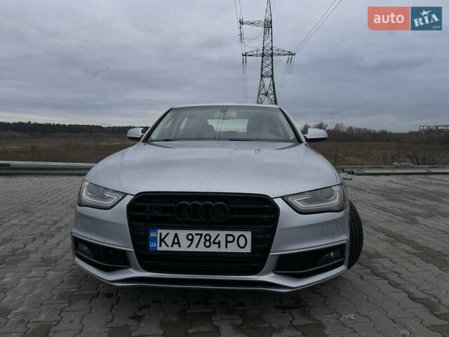 Серый Ауди А4, объемом двигателя 2 л и пробегом 161 тыс. км за 14000 $, фото 1 на Automoto.ua
