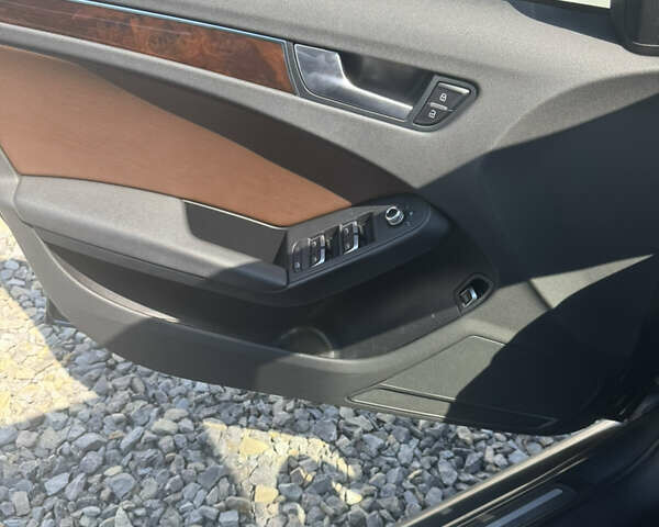 Сірий Ауді А4, об'ємом двигуна 1.98 л та пробігом 167 тис. км за 12000 $, фото 15 на Automoto.ua