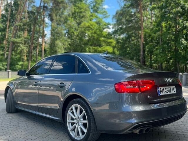 Серый Ауди А4, объемом двигателя 2 л и пробегом 210 тыс. км за 13400 $, фото 4 на Automoto.ua