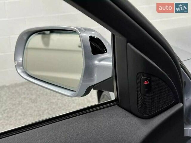 Ауди А4 2015 в Львове на Automoto.ua Серый Ауди А4, объемом двигателя 1.98 л и пробегом 95 тыс. км за 2900 $, фото 11 на Automoto.ua