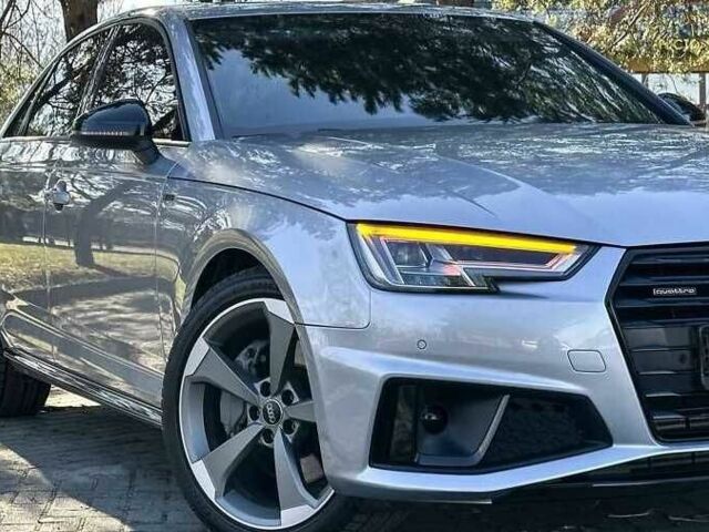 Ауди А4 2015 в Киеве на Automoto.ua Серый Ауди А4, объемом двигателя 2 л и пробегом 152 тыс. км за 14200 $, фото 1 на Automoto.ua