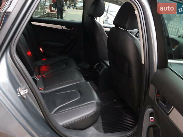 Сірий Ауді А4, об'ємом двигуна 2 л та пробігом 140 тис. км за 14900 $, фото 33 на Automoto.ua