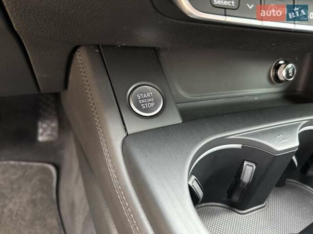 Серый Ауди А4, объемом двигателя 3 л и пробегом 253 тыс. км за 22000 $, фото 62 на Automoto.ua