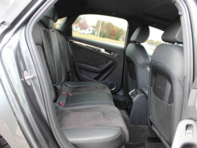 Сірий Ауді А4, об'ємом двигуна 2 л та пробігом 70 тис. км за 7900 $, фото 11 на Automoto.ua