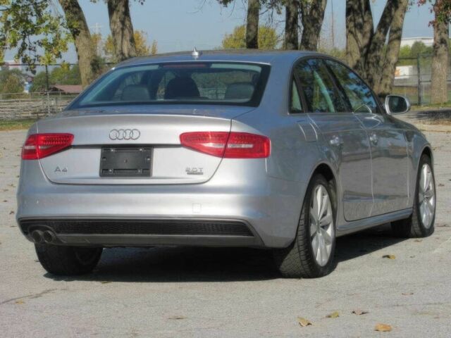 Серый Ауди А4, объемом двигателя 2 л и пробегом 80 тыс. км за 8900 $, фото 6 на Automoto.ua