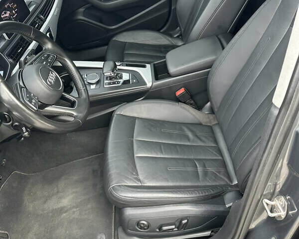 Сірий Ауді А4, об'ємом двигуна 1.98 л та пробігом 100 тис. км за 16900 $, фото 23 на Automoto.ua