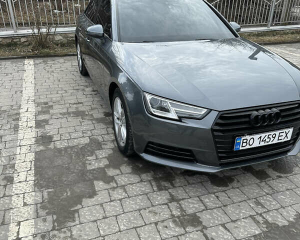 Сірий Ауді А4, об'ємом двигуна 1.98 л та пробігом 100 тис. км за 16900 $, фото 4 на Automoto.ua