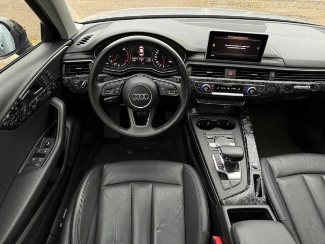 Сірий Ауді А4, об'ємом двигуна 2 л та пробігом 137 тис. км за 15700 $, фото 7 на Automoto.ua