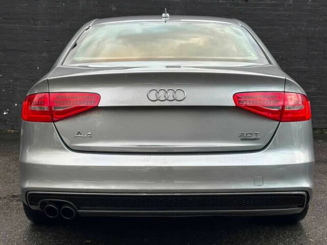 Сірий Ауді А4, об'ємом двигуна 2 л та пробігом 79 тис. км за 11000 $, фото 5 на Automoto.ua