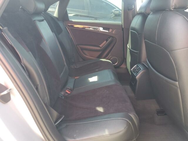 Серый Ауди А4, объемом двигателя 2 л и пробегом 162 тыс. км за 11000 $, фото 9 на Automoto.ua