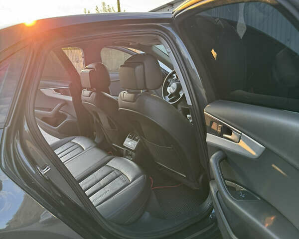 Серый Ауди А4, объемом двигателя 1.98 л и пробегом 236 тыс. км за 16500 $, фото 15 на Automoto.ua