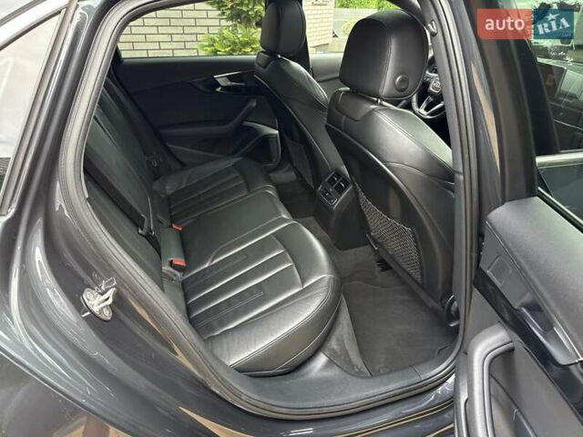 Серый Ауди А4, объемом двигателя 3 л и пробегом 253 тыс. км за 22000 $, фото 83 на Automoto.ua