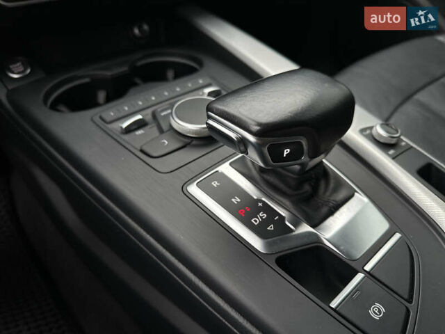 Сірий Ауді А4, об'ємом двигуна 1.98 л та пробігом 155 тис. км за 18500 $, фото 12 на Automoto.ua