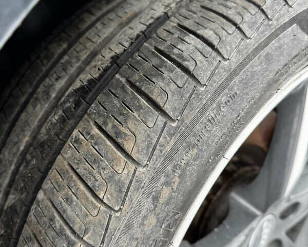 Сірий Ауді А4, об'ємом двигуна 2 л та пробігом 96 тис. км за 15300 $, фото 15 на Automoto.ua