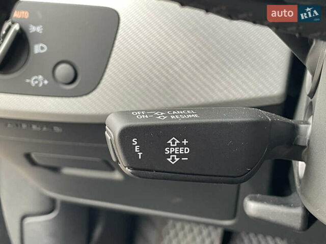 Сірий Ауді А4, об'ємом двигуна 2 л та пробігом 54 тис. км за 17800 $, фото 47 на Automoto.ua