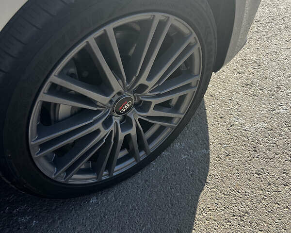 Сірий Ауді А4, об'ємом двигуна 1.98 л та пробігом 37 тис. км за 22000 $, фото 7 на Automoto.ua