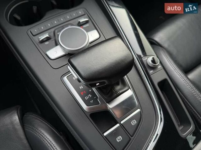 Серый Ауди А4, объемом двигателя 3 л и пробегом 253 тыс. км за 20700 $, фото 47 на Automoto.ua