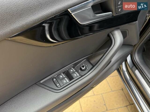 Серый Ауди А4, объемом двигателя 3 л и пробегом 253 тыс. км за 22000 $, фото 47 на Automoto.ua