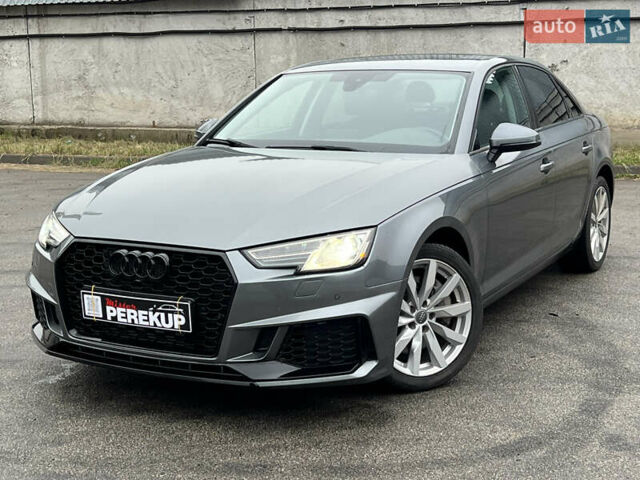 Серый Ауди А4, объемом двигателя 1.98 л и пробегом 100 тыс. км за 19300 $, фото 2 на Automoto.ua