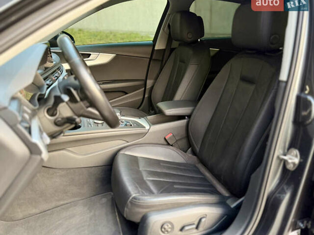 Сірий Ауді А4, об'ємом двигуна 2 л та пробігом 110 тис. км за 19500 $, фото 13 на Automoto.ua
