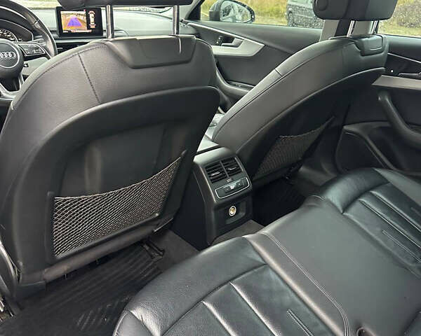 Сірий Ауді А4, об'ємом двигуна 2 л та пробігом 278 тис. км за 16000 $, фото 11 на Automoto.ua