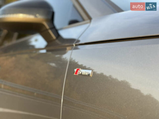 Серый Ауди А4, объемом двигателя 2 л и пробегом 160 тыс. км за 17700 $, фото 4 на Automoto.ua