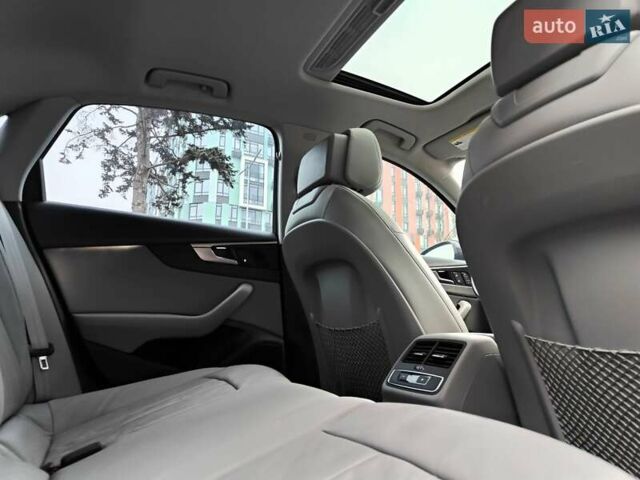 Серый Ауди А4, объемом двигателя 2 л и пробегом 128 тыс. км за 15990 $, фото 61 на Automoto.ua