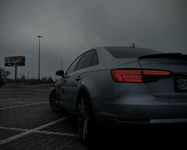 Сірий Ауді А4, об'ємом двигуна 1.98 л та пробігом 143 тис. км за 20999 $, фото 2 на Automoto.ua