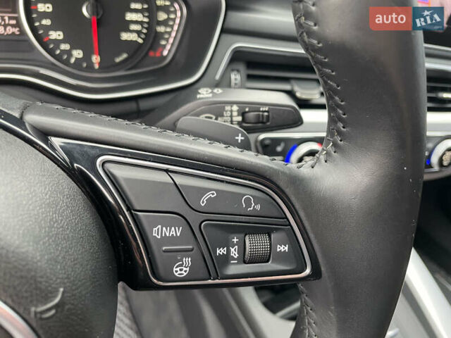 Сірий Ауді А4, об'ємом двигуна 2 л та пробігом 54 тис. км за 17800 $, фото 41 на Automoto.ua