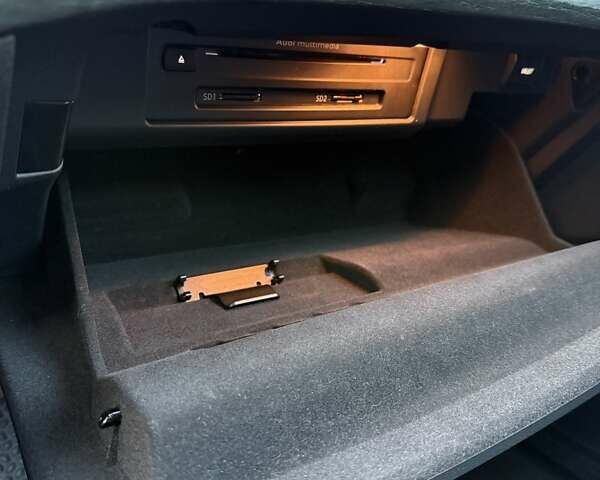 Серый Ауди А4, объемом двигателя 1.98 л и пробегом 168 тыс. км за 19600 $, фото 20 на Automoto.ua