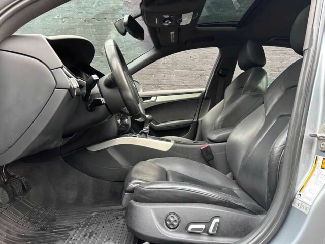 Сірий Ауді А4, об'ємом двигуна 2 л та пробігом 79 тис. км за 2800 $, фото 9 на Automoto.ua