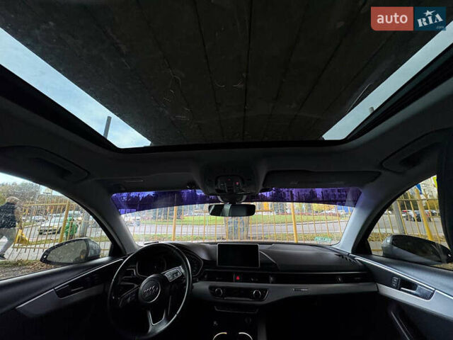 Серый Ауди А4, объемом двигателя 2 л и пробегом 247 тыс. км за 16000 $, фото 13 на Automoto.ua