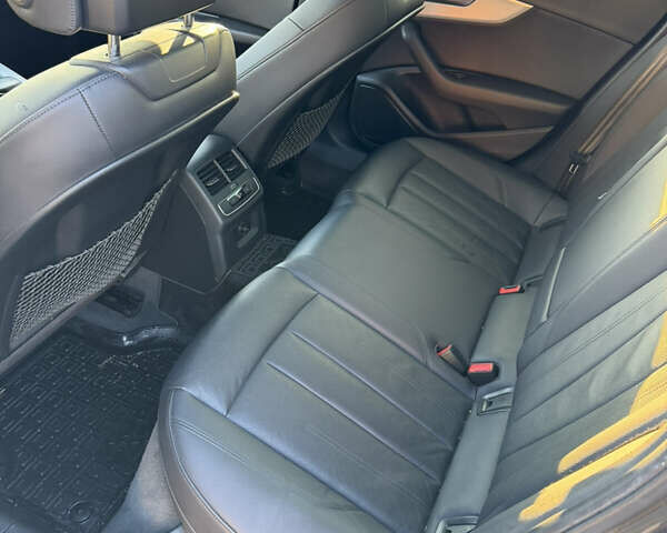 Серый Ауди А4, объемом двигателя 1.98 л и пробегом 118 тыс. км за 18500 $, фото 12 на Automoto.ua