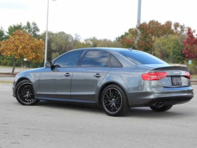 Сірий Ауді А4, об'ємом двигуна 2 л та пробігом 70 тис. км за 7900 $, фото 5 на Automoto.ua