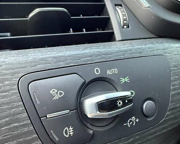 Сірий Ауді А4, об'ємом двигуна 1.98 л та пробігом 168 тис. км за 19600 $, фото 15 на Automoto.ua