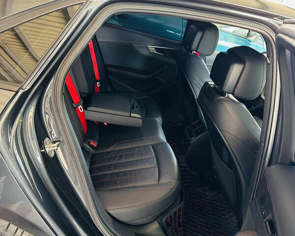 Серый Ауди А4, объемом двигателя 1.98 л и пробегом 110 тыс. км за 21500 $, фото 6 на Automoto.ua