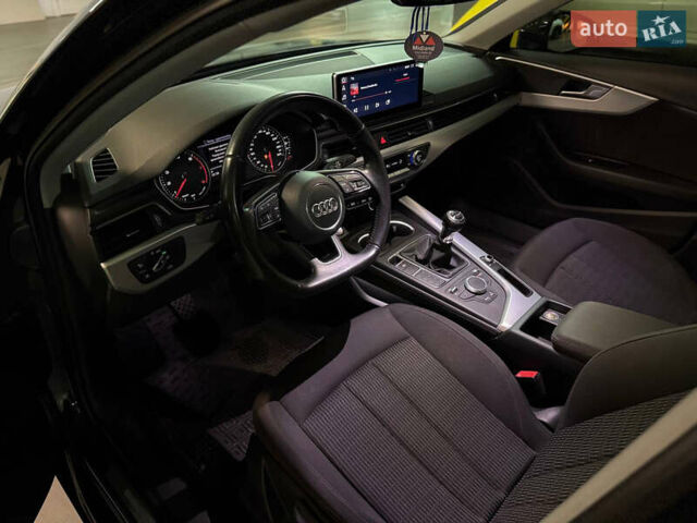 Серый Ауди А4, объемом двигателя 2 л и пробегом 147 тыс. км за 12999 $, фото 6 на Automoto.ua