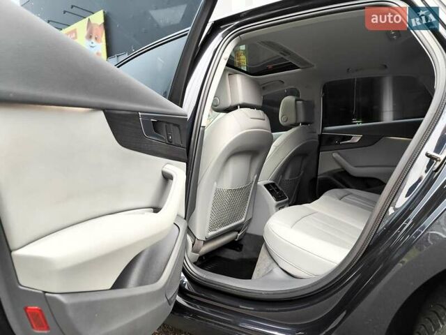 Серый Ауди А4, объемом двигателя 2 л и пробегом 128 тыс. км за 15990 $, фото 43 на Automoto.ua
