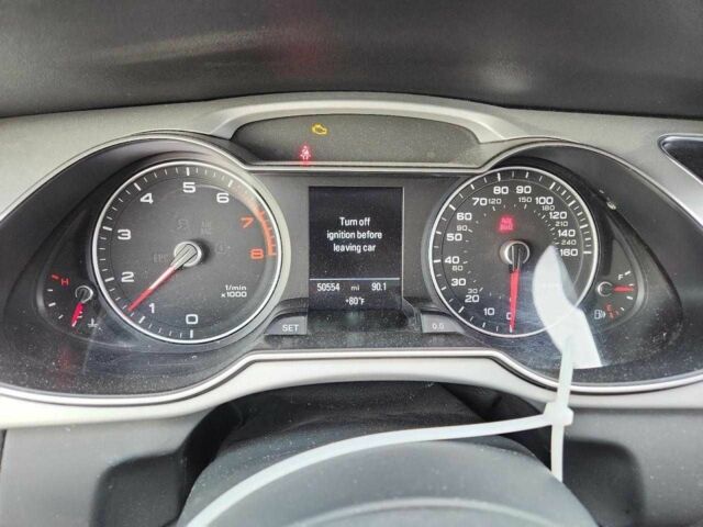 Сірий Ауді А4, об'ємом двигуна 2 л та пробігом 80 тис. км за 3000 $, фото 8 на Automoto.ua