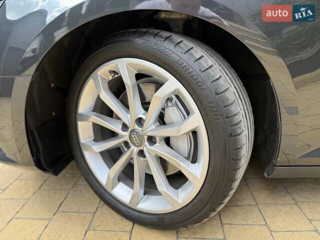 Серый Ауди А4, объемом двигателя 3 л и пробегом 253 тыс. км за 22000 $, фото 30 на Automoto.ua