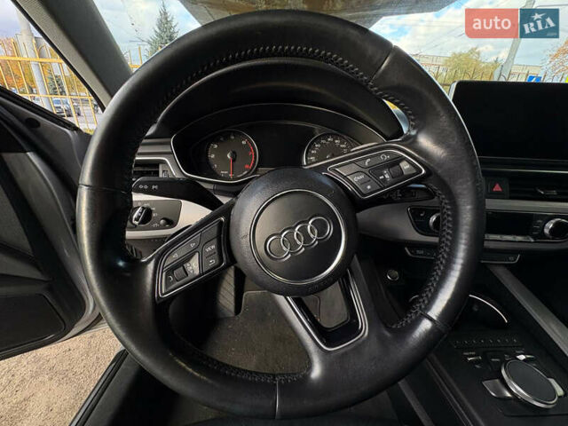 Серый Ауди А4, объемом двигателя 2 л и пробегом 247 тыс. км за 16000 $, фото 11 на Automoto.ua