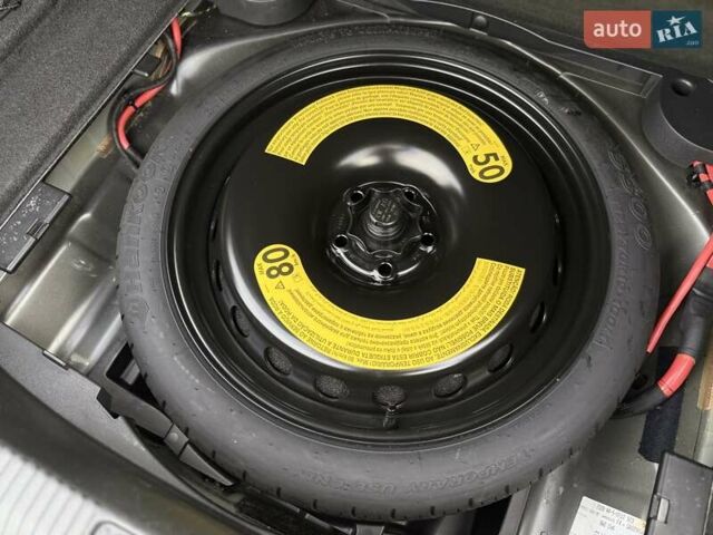 Серый Ауди А4, объемом двигателя 3 л и пробегом 253 тыс. км за 20700 $, фото 63 на Automoto.ua