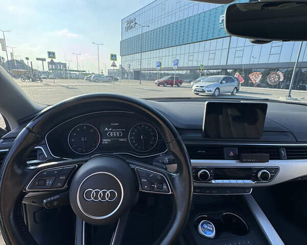 Сірий Ауді А4, об'ємом двигуна 2 л та пробігом 179 тис. км за 16500 $, фото 9 на Automoto.ua