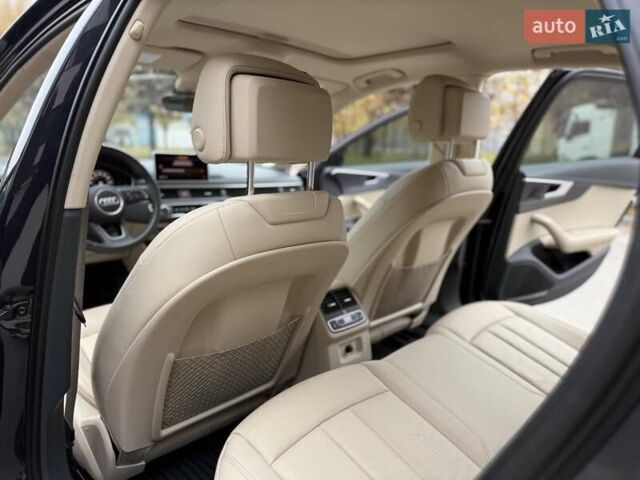 Сірий Ауді А4, об'ємом двигуна 1.98 л та пробігом 124 тис. км за 19900 $, фото 31 на Automoto.ua