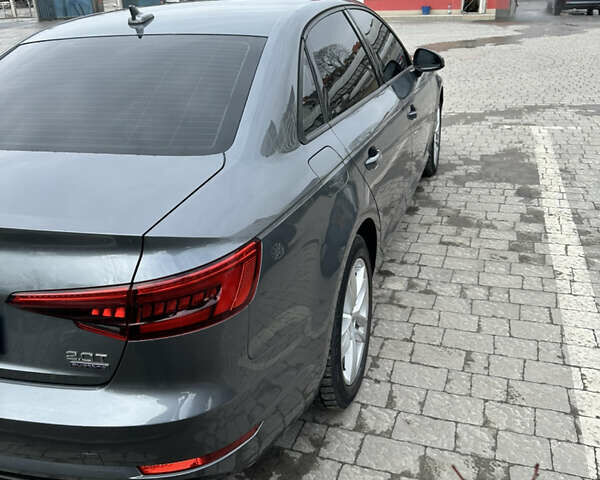 Сірий Ауді А4, об'ємом двигуна 1.98 л та пробігом 100 тис. км за 16900 $, фото 6 на Automoto.ua