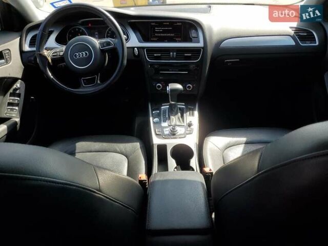 Серый Ауди А4, объемом двигателя 1.98 л и пробегом 105 тыс. км за 2600 $, фото 7 на Automoto.ua