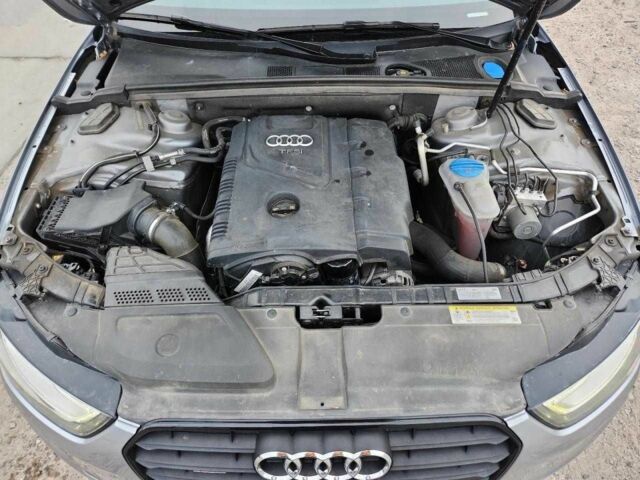 Сірий Ауді А4, об'ємом двигуна 2 л та пробігом 80 тис. км за 3000 $, фото 10 на Automoto.ua