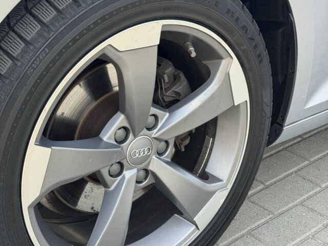 Сірий Ауді А4, об'ємом двигуна 2 л та пробігом 220 тис. км за 17500 $, фото 22 на Automoto.ua