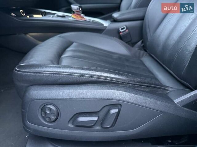 Серый Ауди А4, объемом двигателя 1.98 л и пробегом 144 тыс. км за 19100 $, фото 16 на Automoto.ua